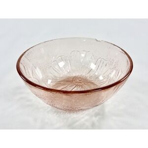 Vintage KIG Indonesia Pink Glass Hibiscus Bowl 5‎ Inch Textured Floral Dish